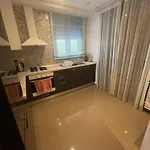 Townhouse Sea Mountain Views * Kharcha