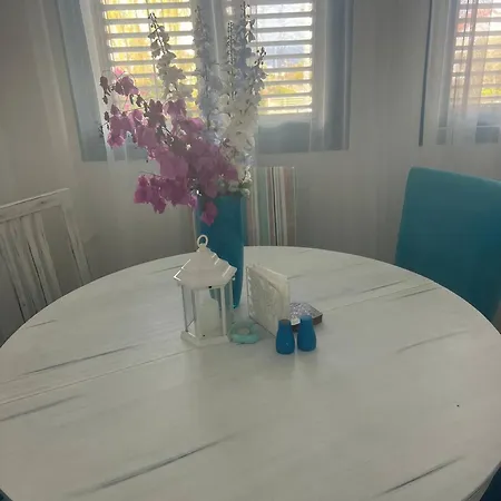 Townhouse Sea Mountain Views Vila Kharcha